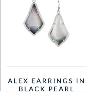 ISO - single black pearl Kendra Scott Alex earring